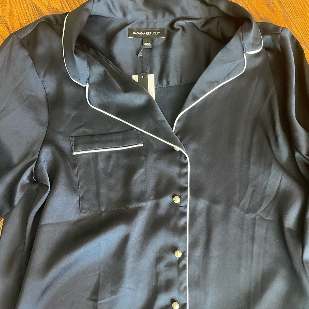 NWT Banana Republic pajama style top